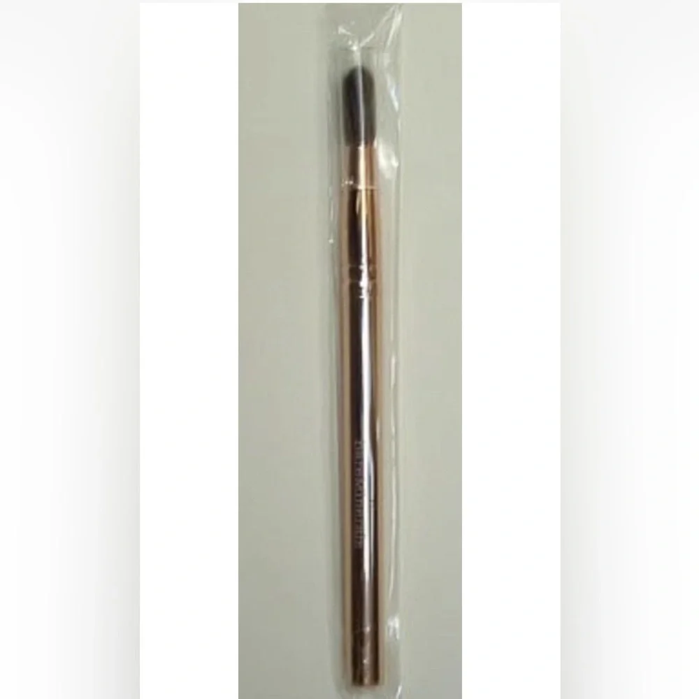 BareMinerals Tapered Crease Defining Brush (rose gold handle) - Sealed!